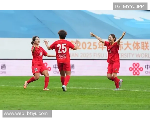 武汉女足主帅分析五线作战挑战强调奥克兰联身体素质与侵略性优势