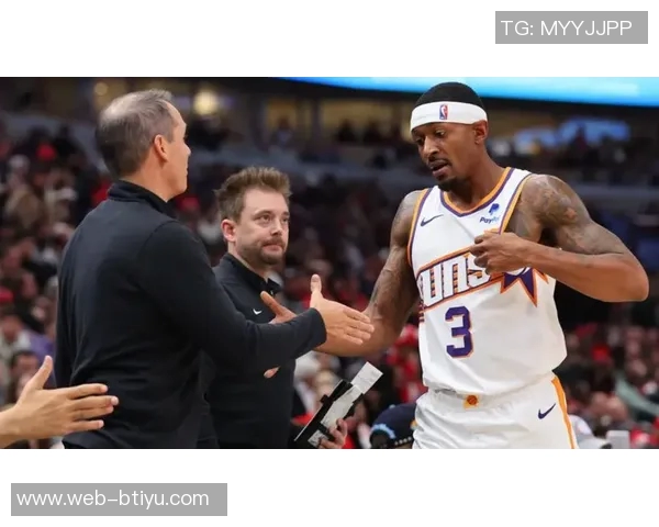 比尔赛季表现令人震惊场均仅得74分创历史新低