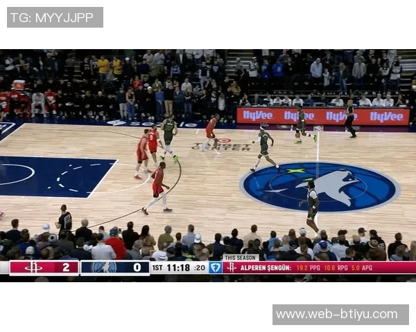 爱德华兹首节火力全开半场高效得分21分助球队争胜