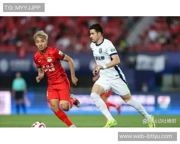 三镇官方宣布李申圆加盟曾效力海港并入选国字号青年队 三镇官方宣布李申圆加盟曾效力海港并入选国字号青年队